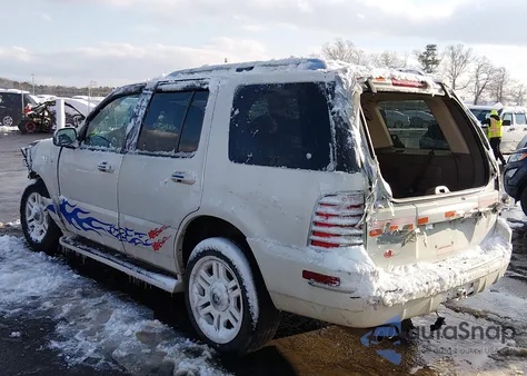 2003 Mercury Mountaineer из США, поврежденный, VIN 4M2DU86W13ZJ03017